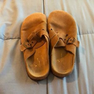 American Eagle Suede Mule Slides